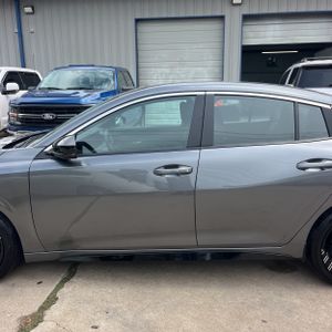 2026 Nissan SENTRA SR 照片 4