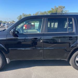 HONDA PILOT EX - 4