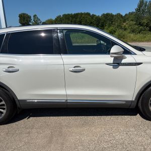 2020 Lincoln NAUTILUS RESERVE 缩略图 11