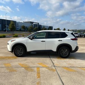صورة 3 لـ 2023 Nissan ROGUE S
