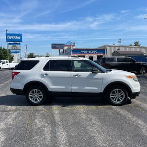 FORD EXPLORER XLT - 10