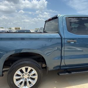 صورة 9 لـ 2024 Chevrolet SILVERADO 1500 CUSTOM