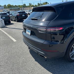 2023 Porsche CAYENNE 照片 8