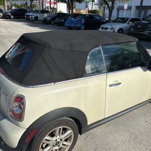 صورة 9 لـ 2015 MINI CONVERTIBLE COOPER