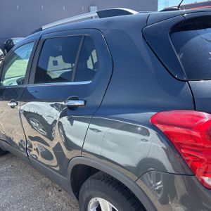 CHEVROLET TRAX LT - 4