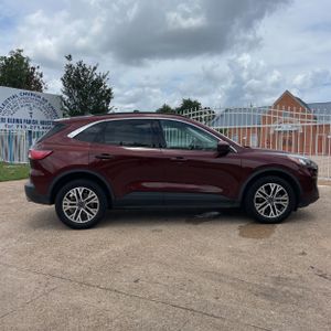 FORD ESCAPE SEL - 10