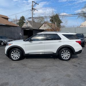 FORD EXPLORER HYBRID LIMITED - 3