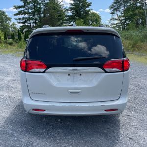 2017 Chrysler PACIFICA TOURING — фото 7