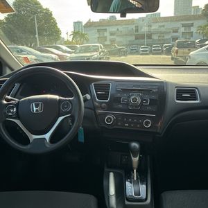 2013 Honda CIVIC LX — миниатюра 35