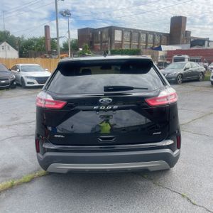 FORD EDGE SEL - 7