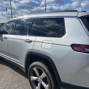 JEEP GRAND CHEROKEE L LIMITED - 6