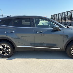 2024 KIA SPORTAGE LX thumbnail 11