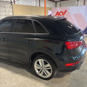 AUDI Q3 2.0T PREMIUM - 6