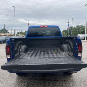 2015 RAM 1500 EXPRESS — миниатюра 38