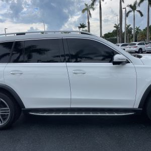 2022 Mercedes-BENZ GLS — миниатюра 11