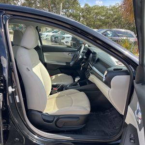 2023 KIA FORTE LXS thumbnail 33