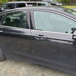 FORD FUSION SE - 9