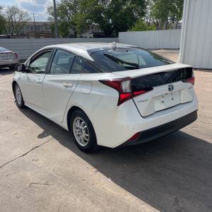 TOYOTA PRIUS - 5