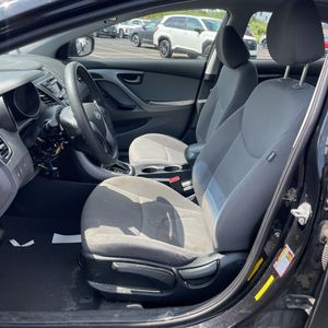 2016 Hyundai ELANTRA SE thumbnail 31