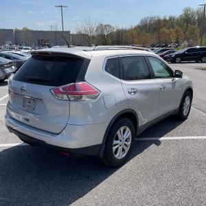 NISSAN ROGUE SV - 8