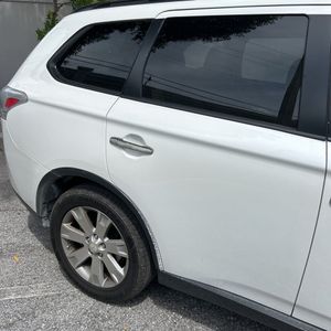 2015 Mitsubishi OUTLANDER SE thumbnail 61