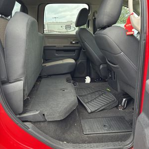 2012 RAM 1500 SLT thumbnail 39