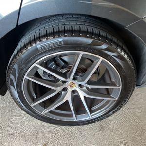 صورة مصغرة 18 لـ 2024 Porsche MACAN