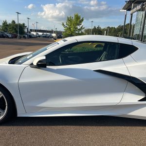 CHEVROLET CORVETTE STINGRAY - 4