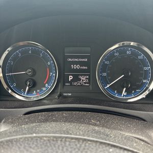 2018 Toyota COROLLA LE thumbnail 39