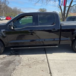 FORD F-150 LARIAT - 4