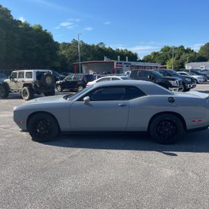DODGE CHALLENGER SXT - 3