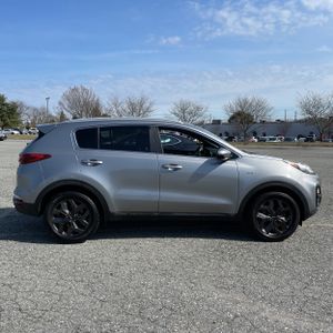KIA SPORTAGE S - 10