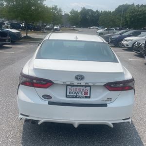2022 Toyota CAMRY HYBRID SE 照片 7
