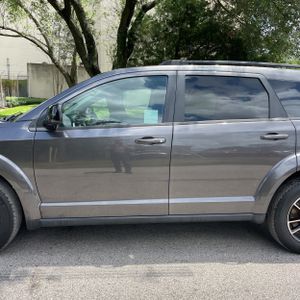 DODGE JOURNEY SE - 4