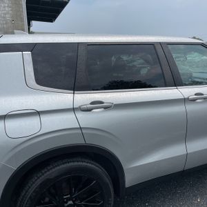 2022 Mitsubishi OUTLANDER ES 2.5 S-AWC 照片 9