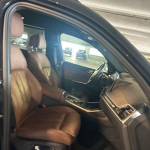 صورة مصغرة 33 لـ 2023 BMW X7 XDRIVE40I