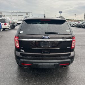 FORD EXPLORER XLT - 7