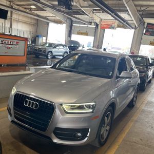 AUDI Q3 2.0T PREMIUM PLUS - 3