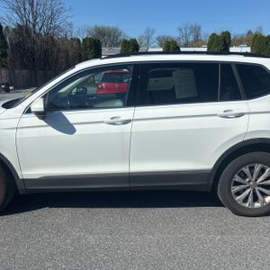 VOLKSWAGEN TIGUAN 2.0T SE 4MOTION - 4