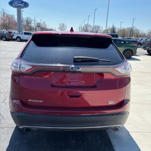 FORD EDGE SEL - 7
