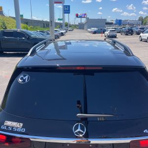 2025 Mercedes-BENZ GLS 缩略图 16