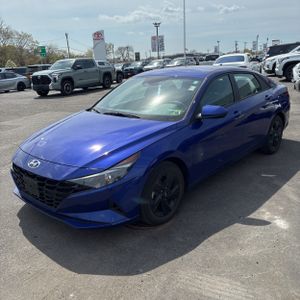 HYUNDAI ELANTRA SEL - 1