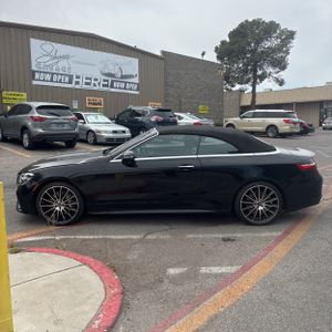 MERCEDES-BENZ E-CLASS - 3