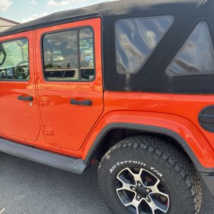2018 JEEP WRANGLER UNLIMITED SAHARA 照片 6
