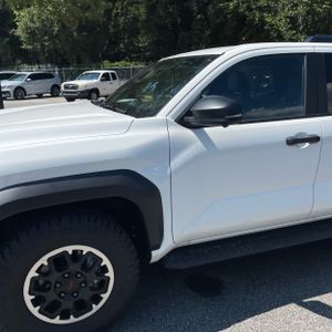 صورة 2 لـ 2026 Toyota 4RUNNER TRD OFF-ROAD PREMIUM