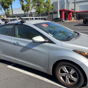 2015 Hyundai ELANTRA SE 照片 13