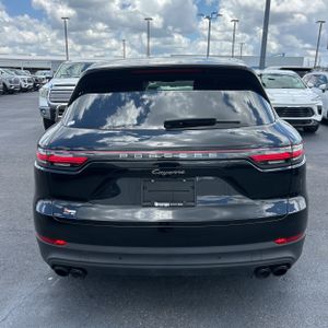 PORSCHE CAYENNE - 7