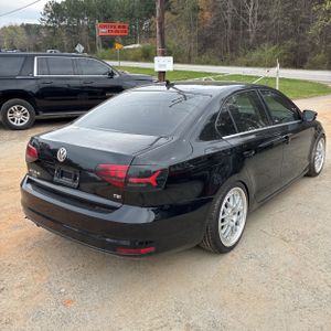 VOLKSWAGEN JETTA SE - 8