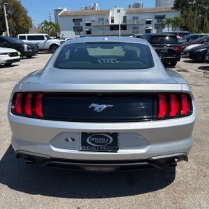 FORD MUSTANG ECOBOOST PREMIUM - 7