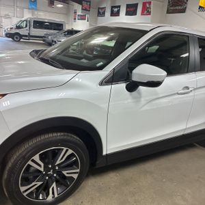 2025 Mitsubishi ECLIPSE CROSS SE — фото 2